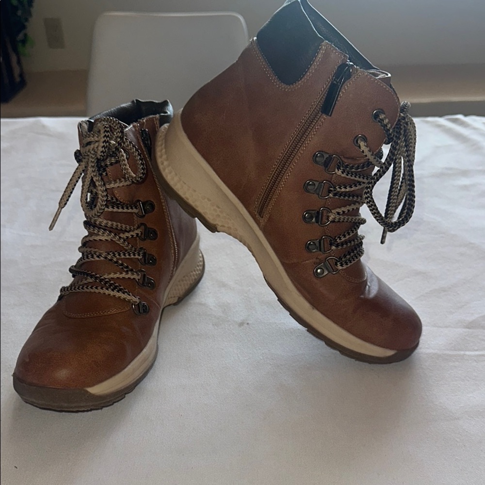 Women's Brown Leather Ankle Boots